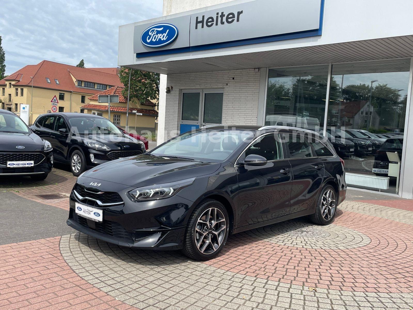 Kia cee'd SW 1.5 Spirit / 7.Gang+Kamera+JBL