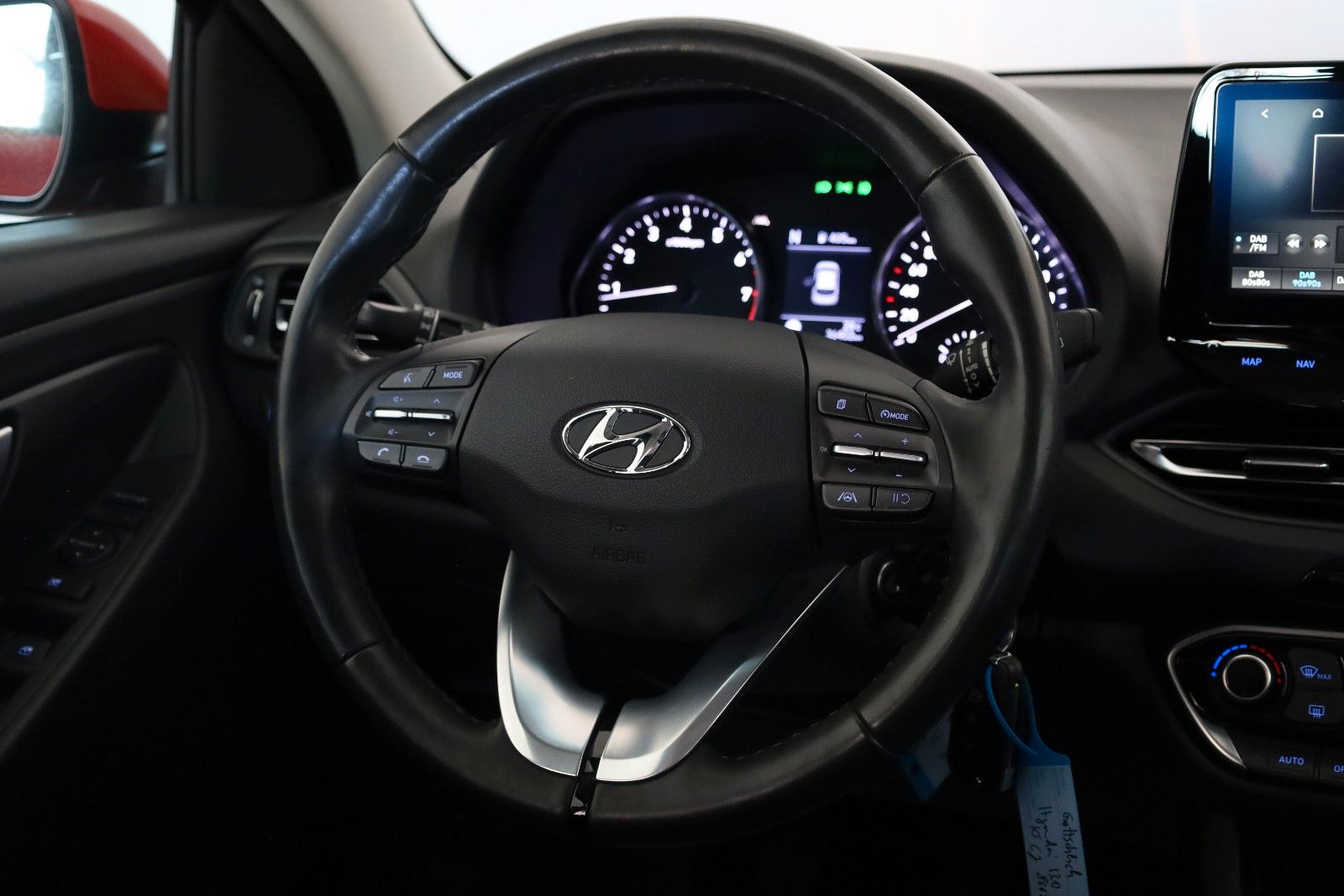 Fahrzeugabbildung Hyundai i30 cw Trend Navi, Kamera, CarPlay, Mild-Hybrid