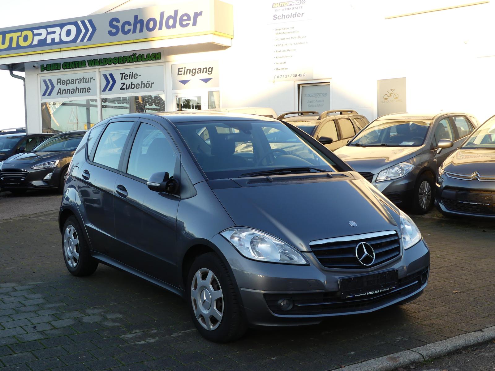Mercedes-Benz A 160 Aut. | NAVI | BLUETOOTH | SHZ | AHK