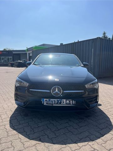 MERCEDES-BENZ CLA 200 4MATIC DCT -
