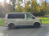 Volkswagen VW Bus T 5.2 - Wohnmobil oder -wagen Bus