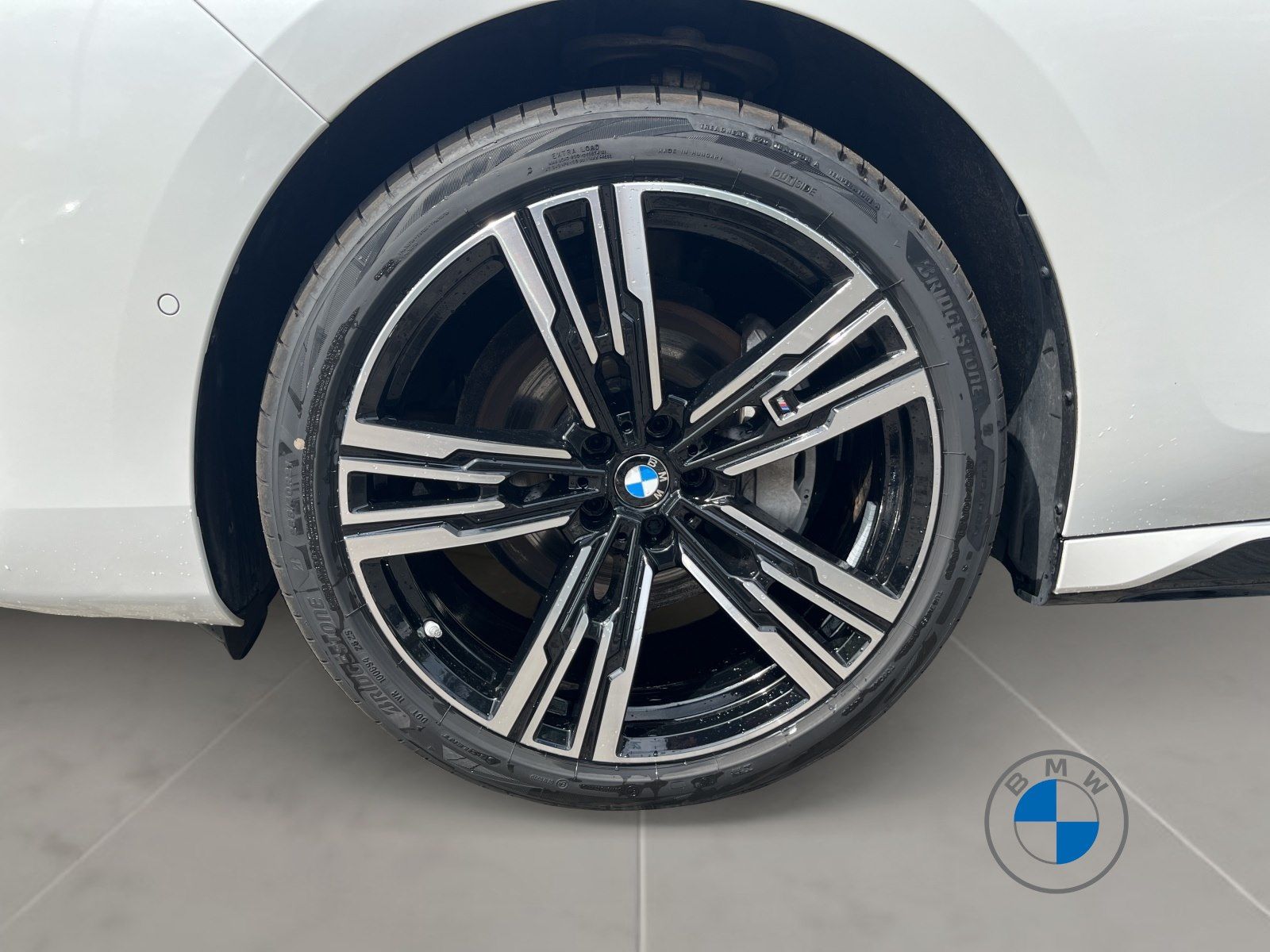 BMW 740d xDrive M Sport 21" Pano Sky Fond TV Standhz foto 8
