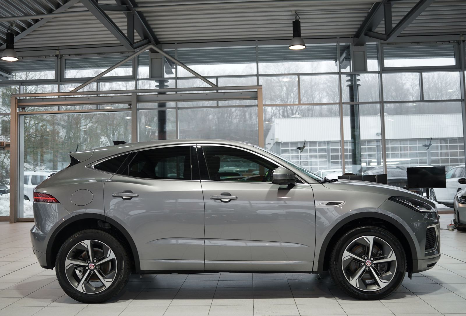 Jaguar E Pace