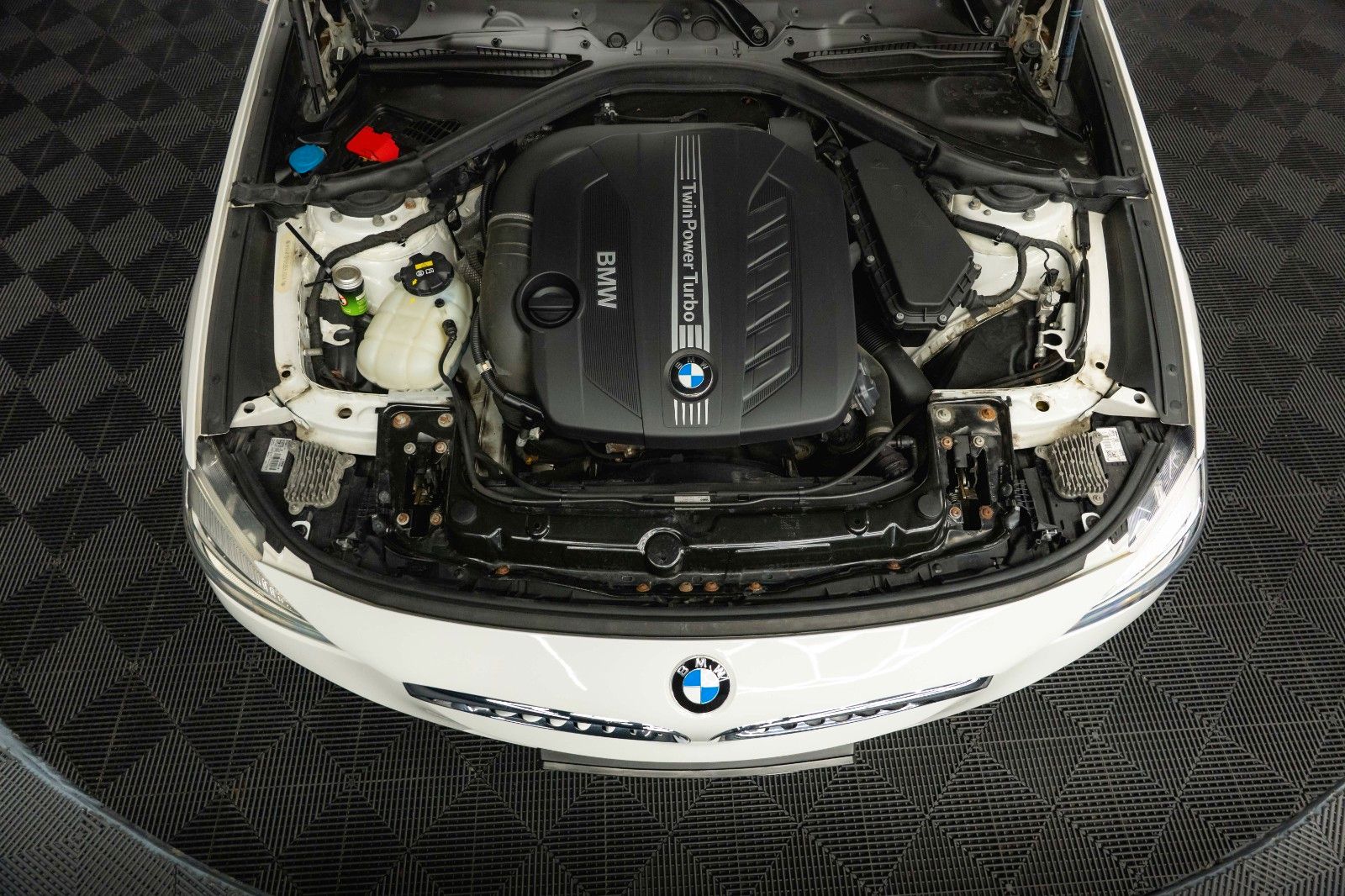 Fahrzeugabbildung BMW 330d Gran Turismo xDrive M Sport *ACC*Pano*LED*