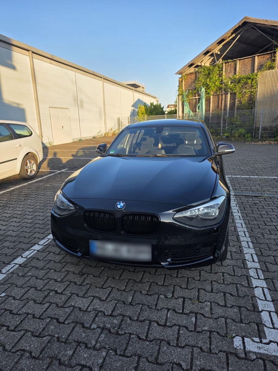 BMW 120