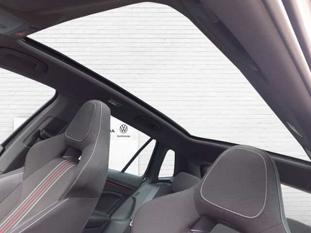 Fahrzeugabbildung SKODA Kamiq 1,5 TSI Monte Carlo DSG KLIMA LED NAVI ALU