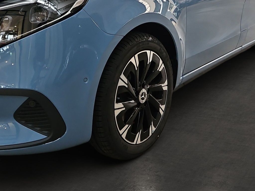 Fahrzeugabbildung Mercedes-Benz V 300 d STYLE Lang ACC AHK AUT Akustikglas Kam.