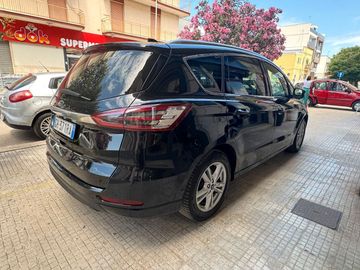 Ford S-Max - 4