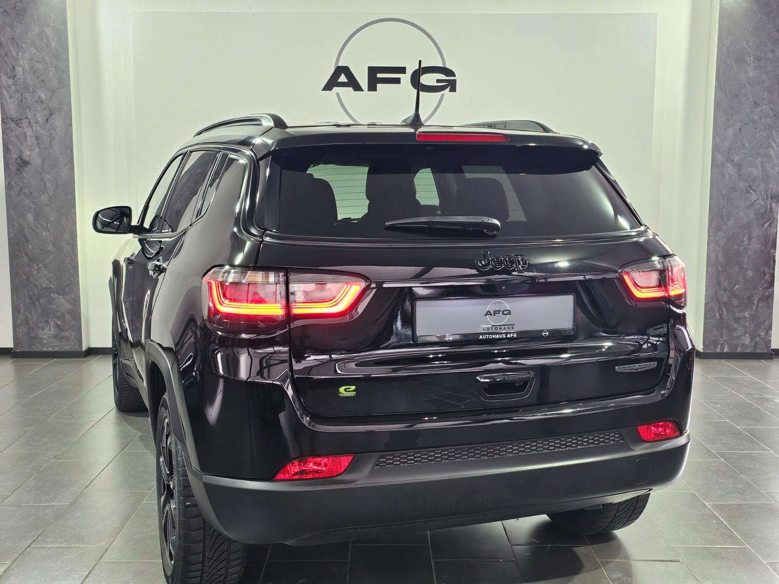 Jeep Compass Night Eagle Mild-Hybrid FWD*1.HAND