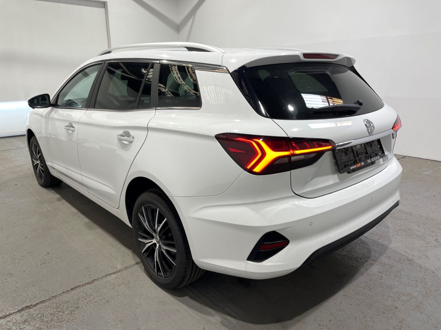 MG5 Luxury Leder Klima Navi LED ACC 360° imagem 2