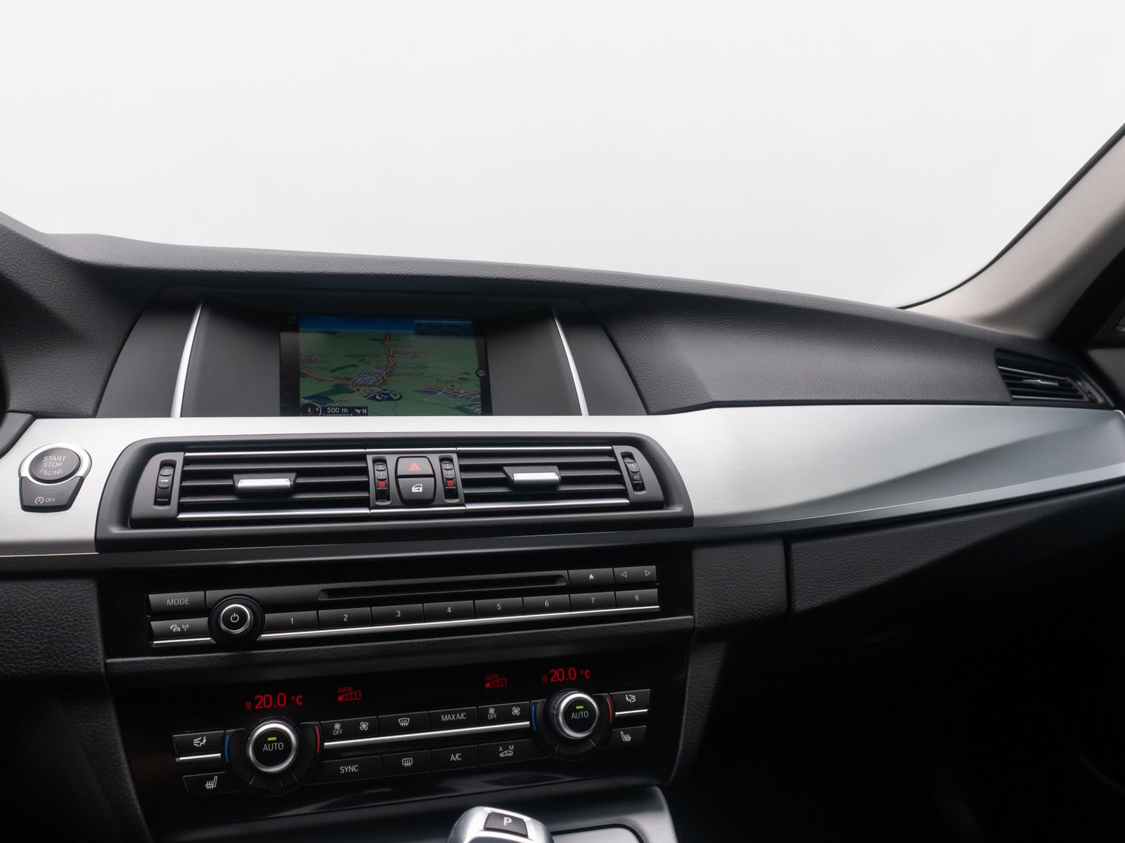 Fahrzeugabbildung BMW 525d xD H/K AHK 4xKlima GeschwindigReg PDC