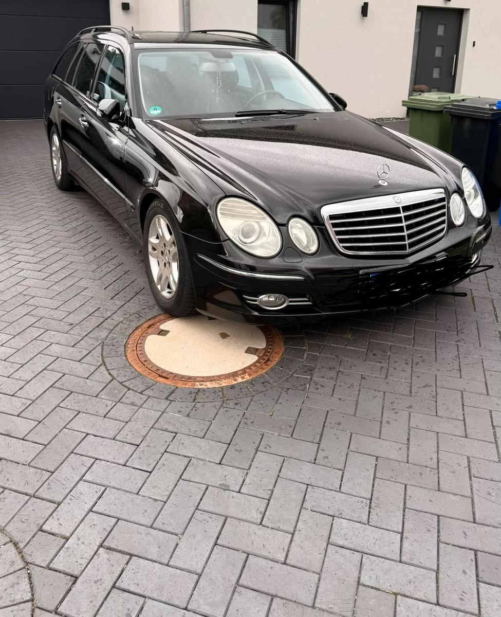 Mercedes-Benz E 280