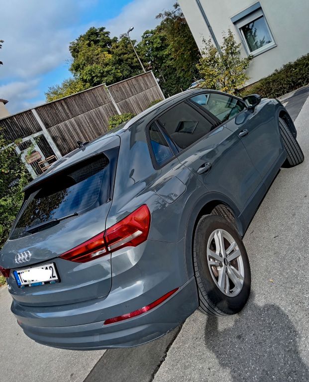 Image of Audi Q3