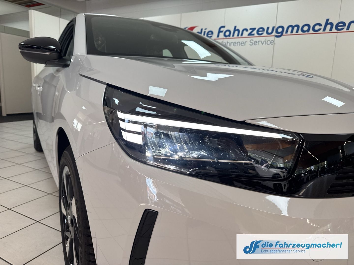 Fahrzeugabbildung Opel Corsa-e GS LED Apple CarPlay Android Auto Klimaa