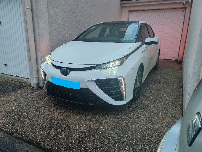 Image of Toyota Mirai