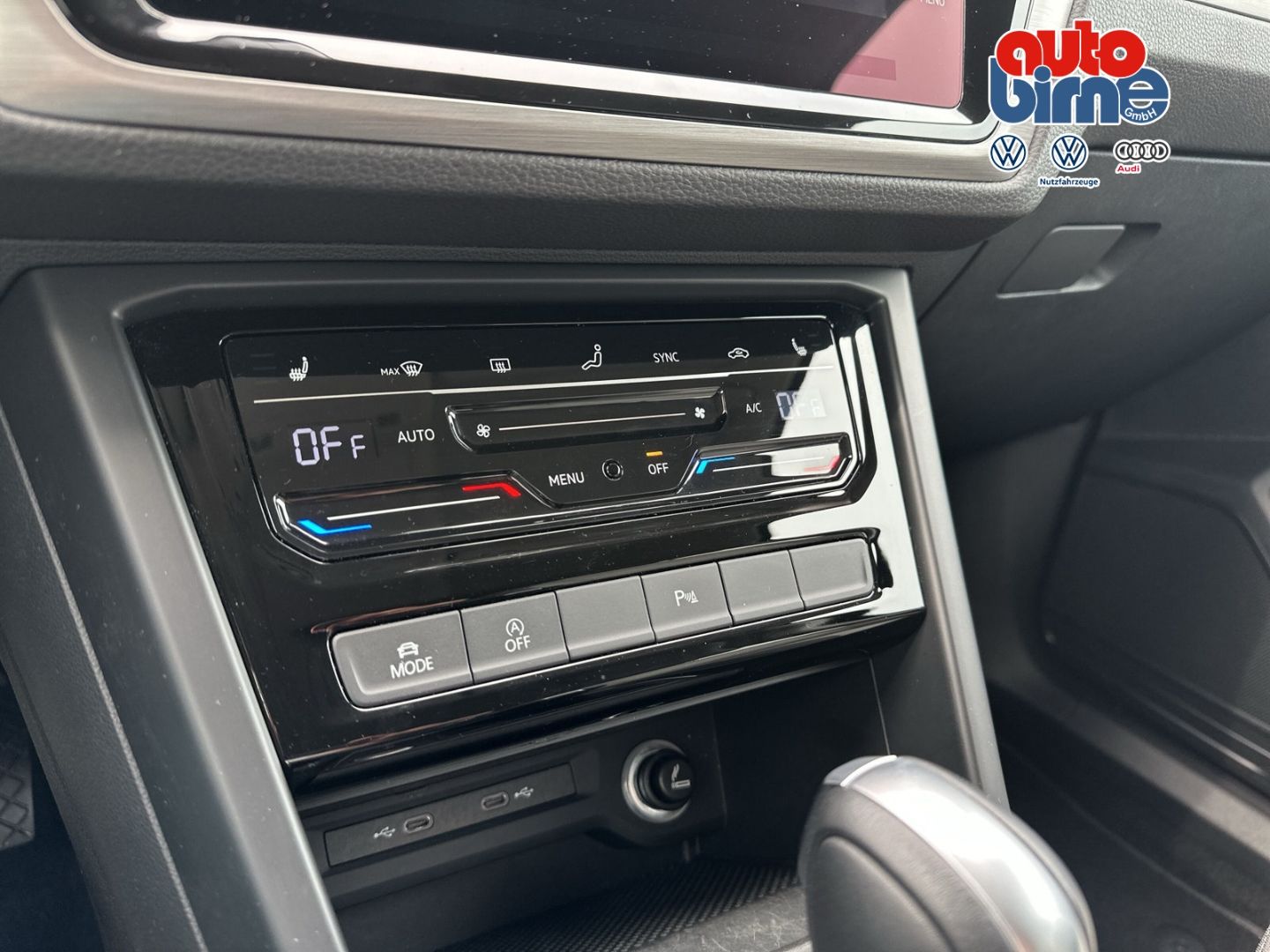 Touran 1.5 TSI Comfortline Navi Digitales Cockpi