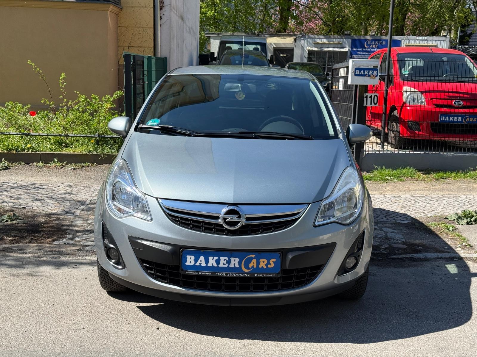 Opel Corsa D Satellite*2.Hand*Klima*Fahrradträger*