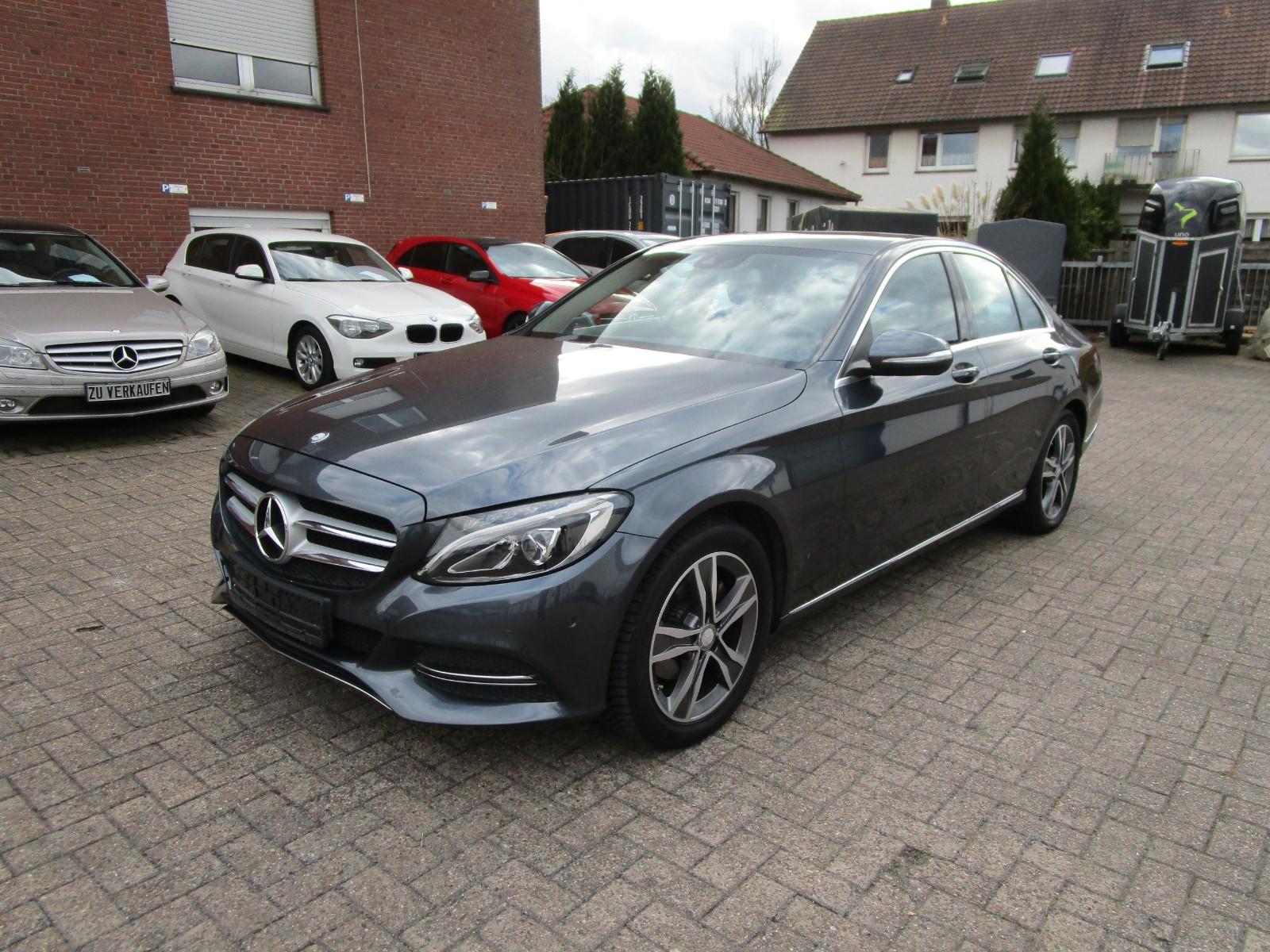 Mercedes-Benz C 180 CGi Limo+Automatik+AHK+Standh.+LED+SHZ