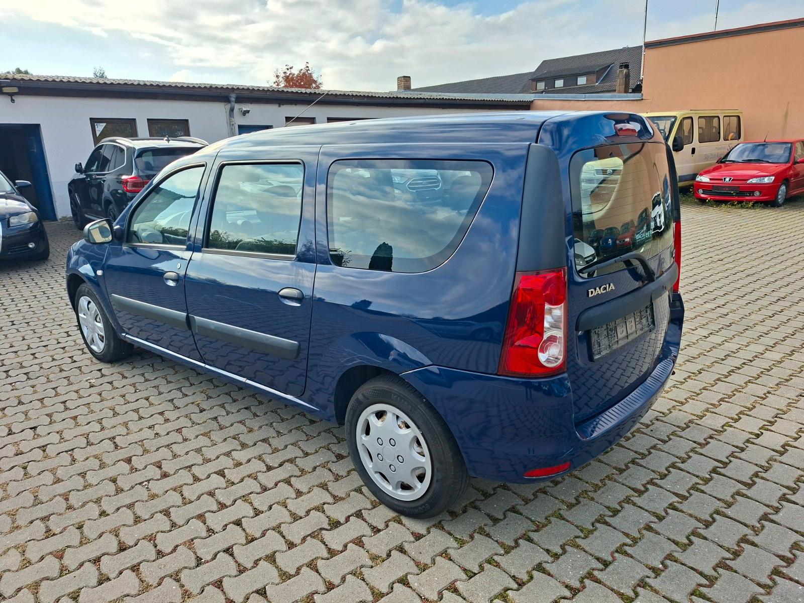 Dacia Logan 2009 — photo 6