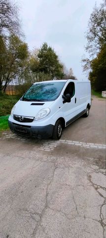 Opel Vivaro/Diesel/kein T5, Renault Traffic