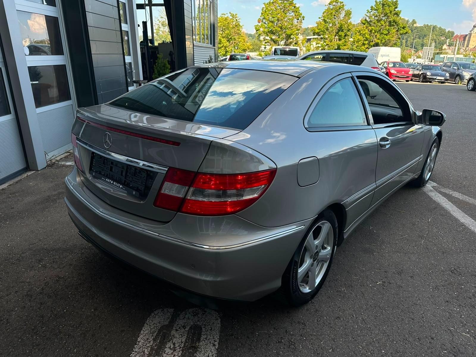 Mercedes-Benz CLC 200 Kompressor (203.741)