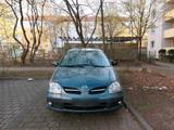 Nissan Almera Tino 2006 Baujahr - Nissan Almera Tino aus 2006