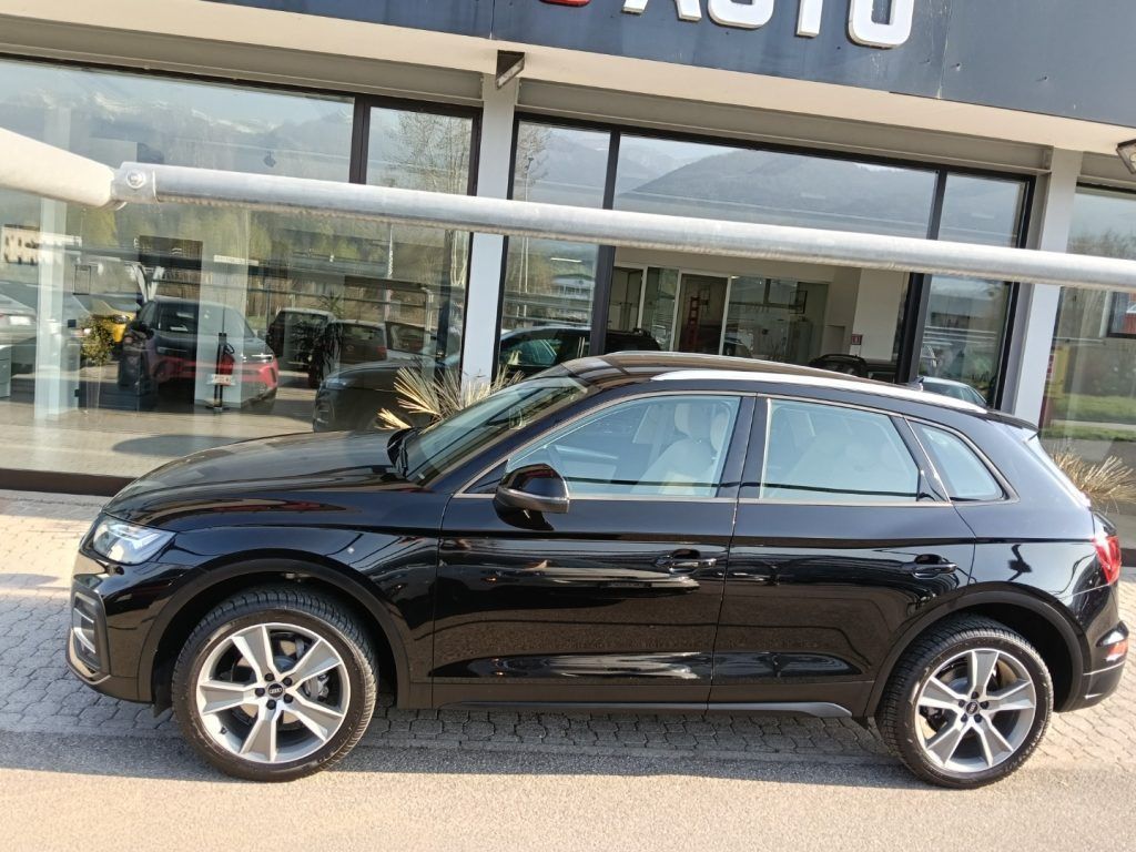 Audi Q5 40 TDI 204 CV quattro S tronic (PELLE+CE imagem 3