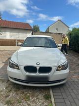 BMW 525D Limousine in weiß - BMW 525 in Hannover