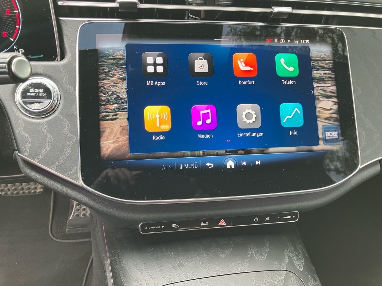 Fahrzeugabbildung Mercedes-Benz E 220 d T AMG AHK Pano Night DigitalL 360° Memor