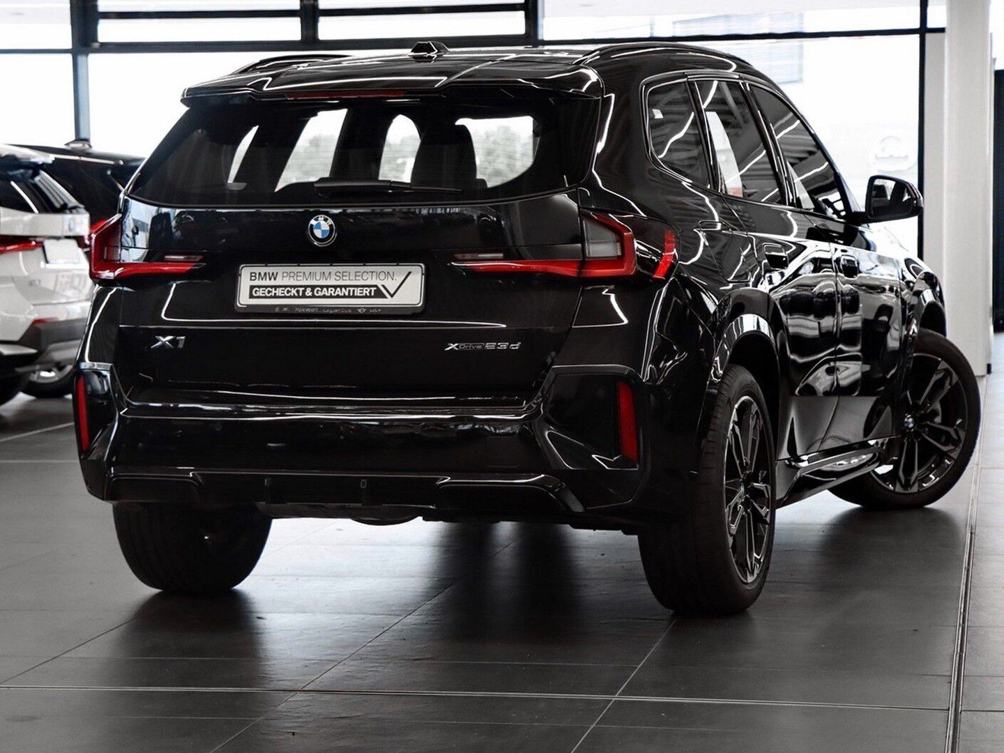 BMW X1 xDrive23d M-Sport Premium-Paket LM 19 AHK foto 4