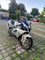 Aprilia RSV 1000 R Factory  - Angebote entsprechen deinen Suchkriterien