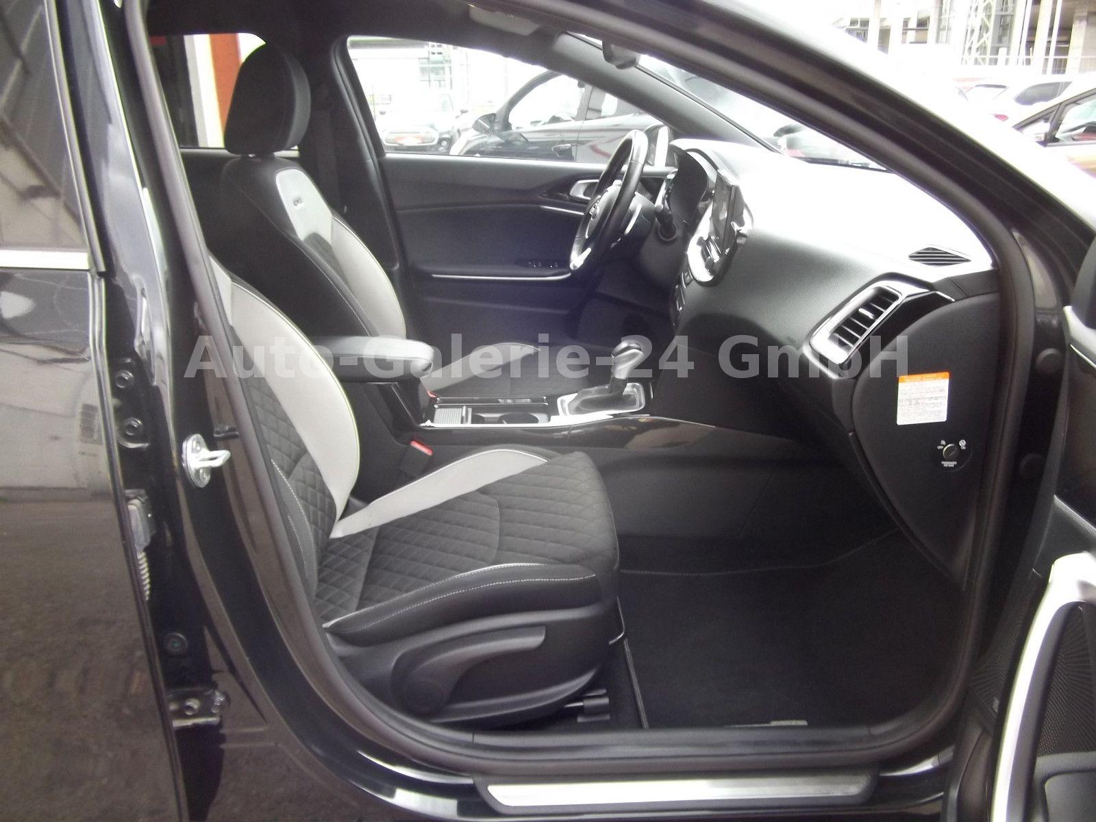 Kia pro cee'd 1,6i GT- Line Autm,  mit Werksgarantie