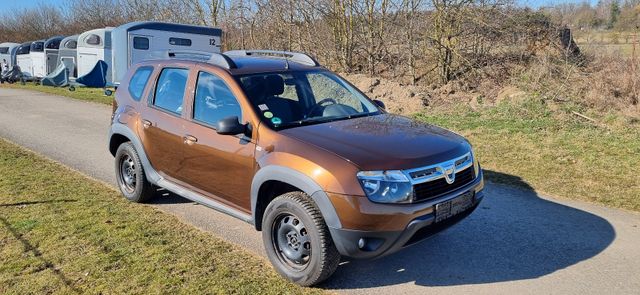 Dacia Duster I Laureate 4x4 WR+SR Klima AHK 1.Hand