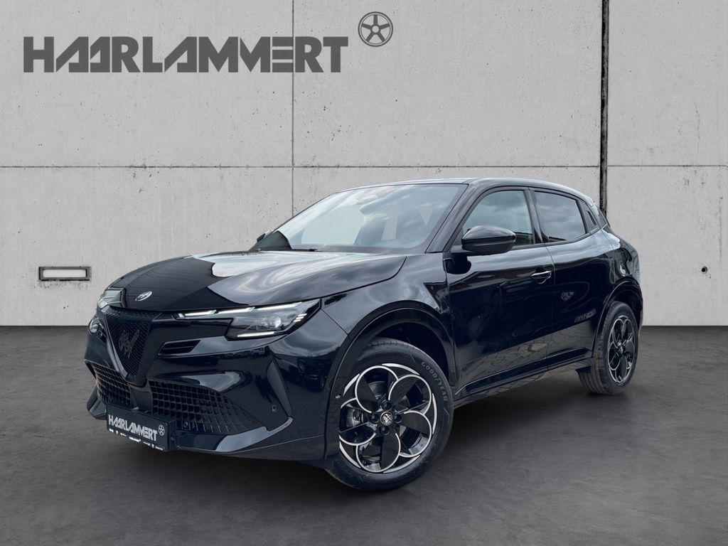 Alfa Romeo Junior Ibrida Sprint NAVI+ACC+PDC+LED+SHZ+CARPLA