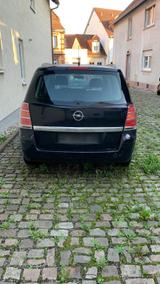 Opel Zafira 1.8 Benzin Mit Winterreifen - Opel Zafira in Karlsruhe
