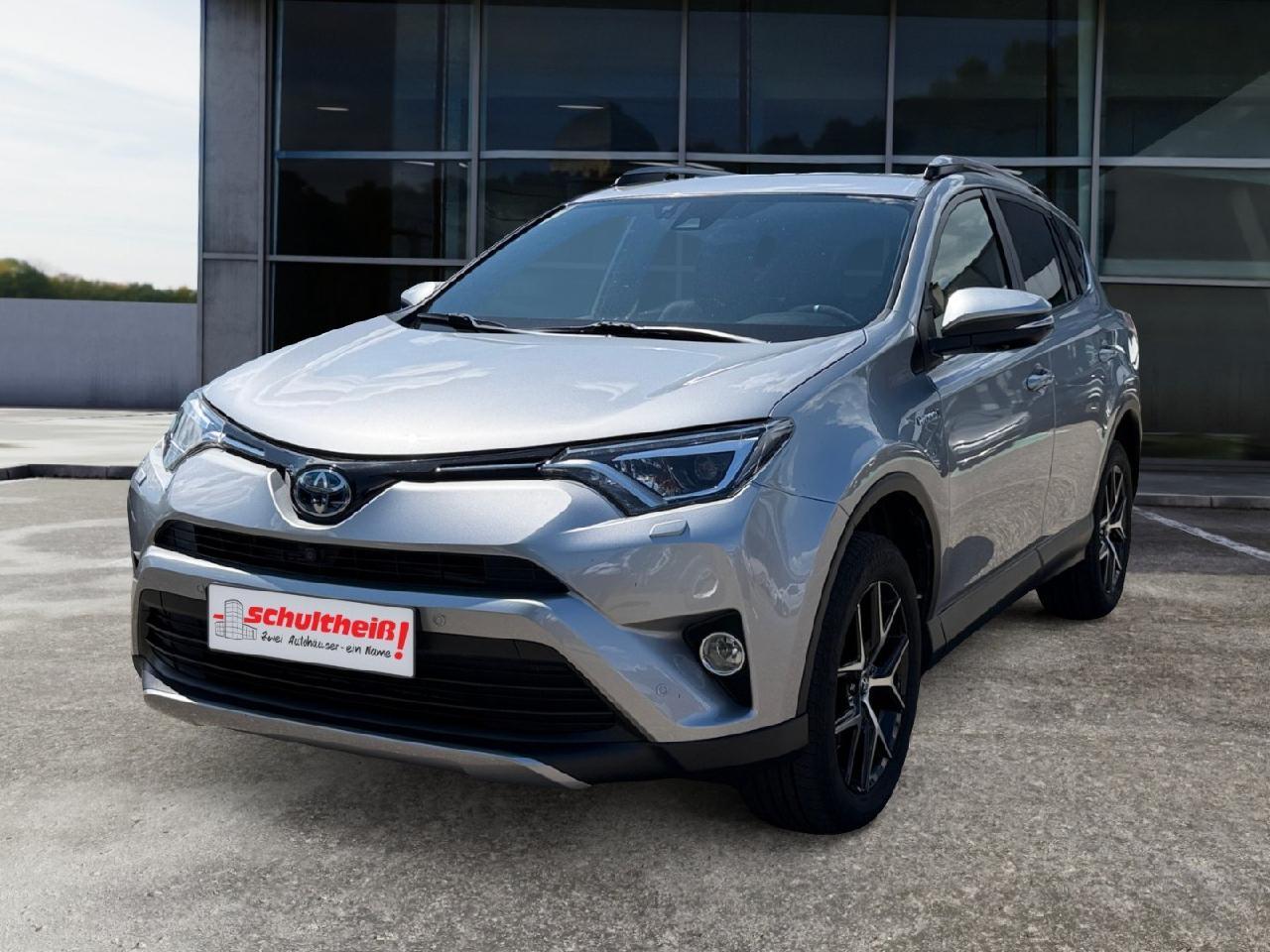 Toyota RAV4 Hybrid Style Selection
