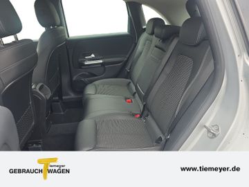 Mercedes B 200 - 11