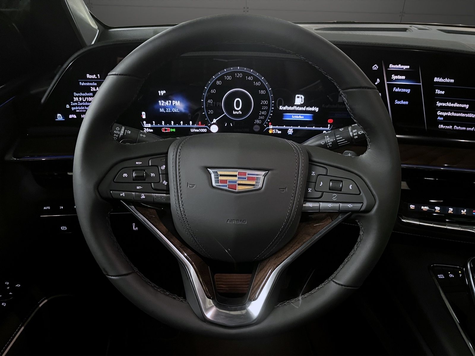 Cadillac Escalade - Bild 8