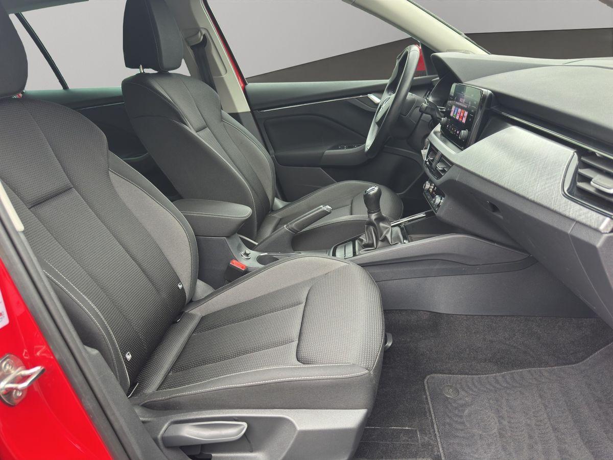 Skoda KAMIQ TOUR 1.0 TSI +CARPLAY+SHZ+PDC+GRA+KLIMA+