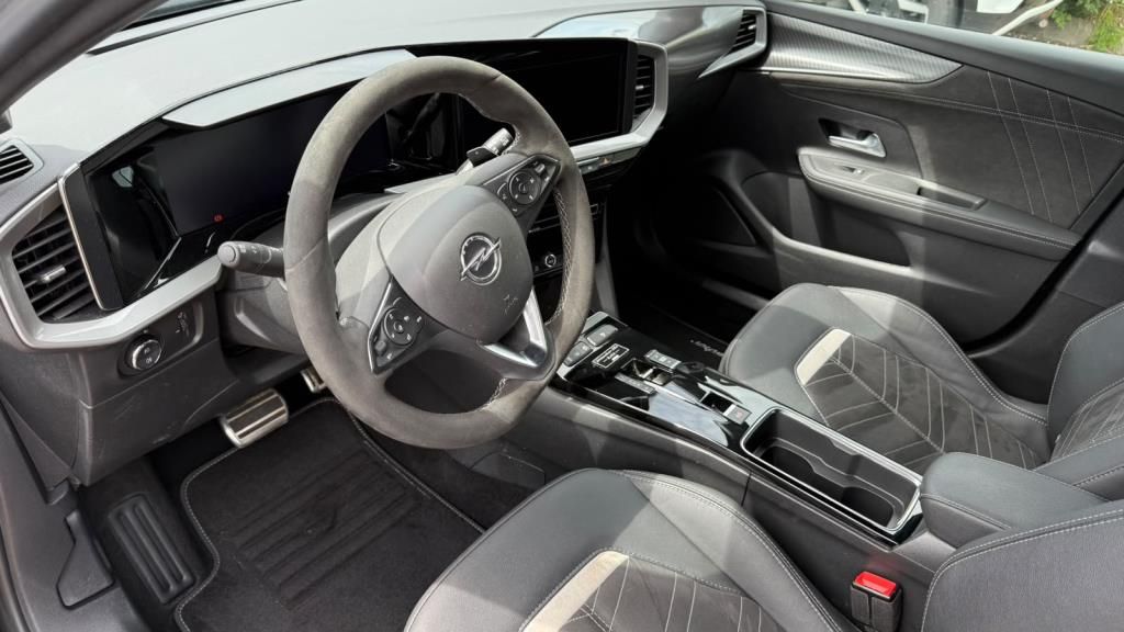 Autohaus Zimpel - Opel Mokka Ultimate 1.2T 180Kamera+SHZ+LHZ+Voll-LED+K - Bild 9 Autohaus Zimpel - Opel Mokka Ultimate 1.2T 180Kamera+SHZ+LHZ+Voll-LED+K - Bild 9