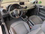 Audi A1 Black Paket BI-XENON SHZ LED PDC ALU 17" - Audi A1 mit Diesel-Antrieb