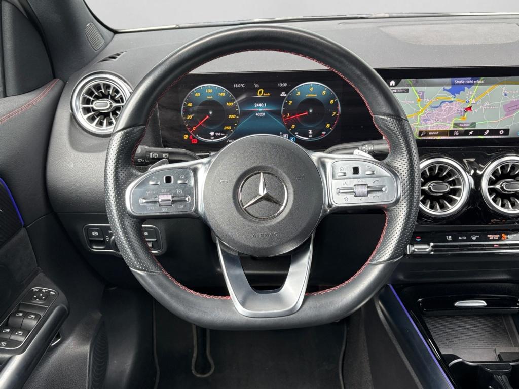 Mercedes-Benz GLA 200 AMG|NIGHT|PANO|MBUX|SHZ|TEMP|KAM|LED