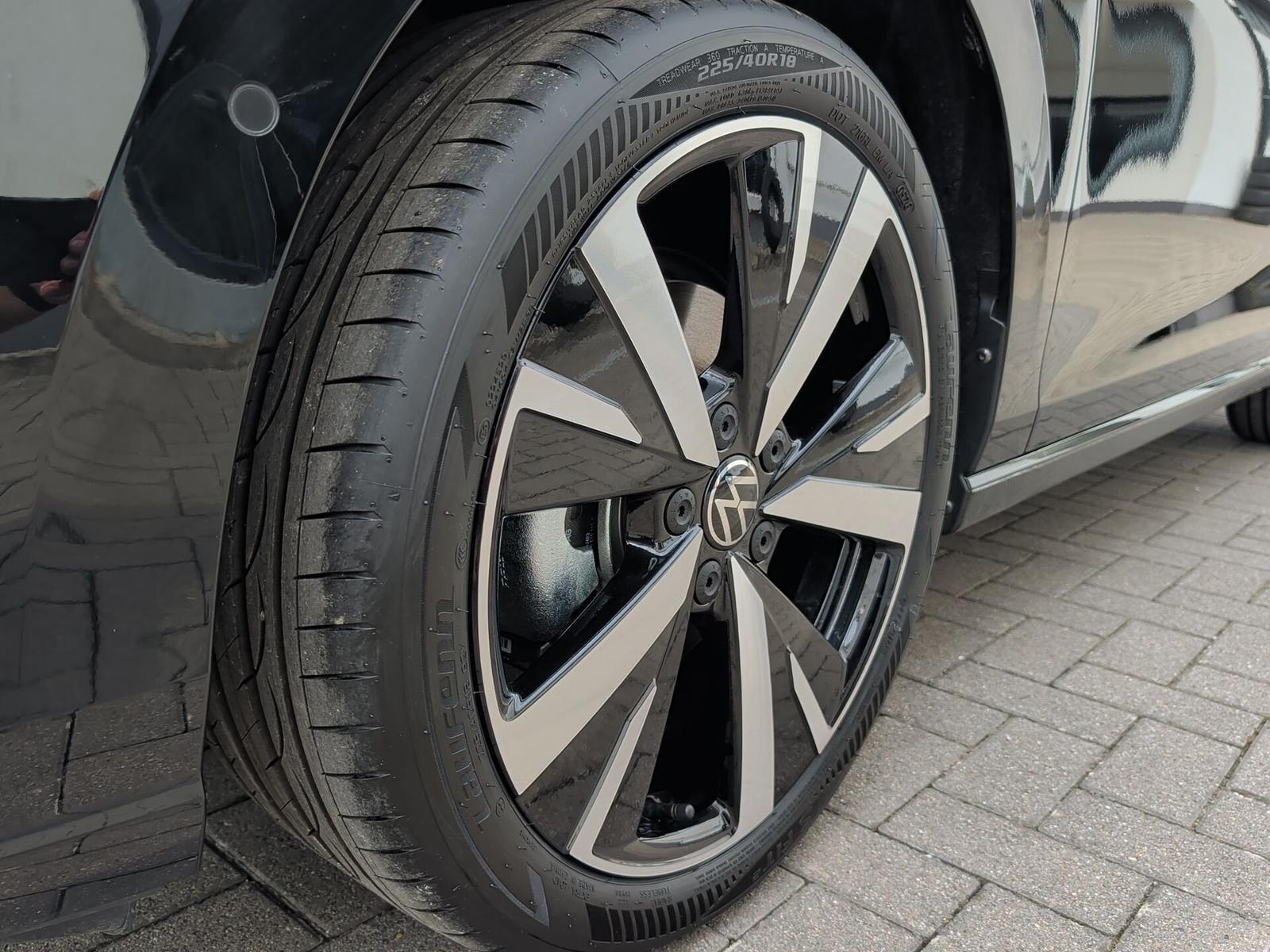 Volkswagen Golf VIII eTSI DSG Life ACC+18Z+Kamera+ParkAss+K, миниатюра 10