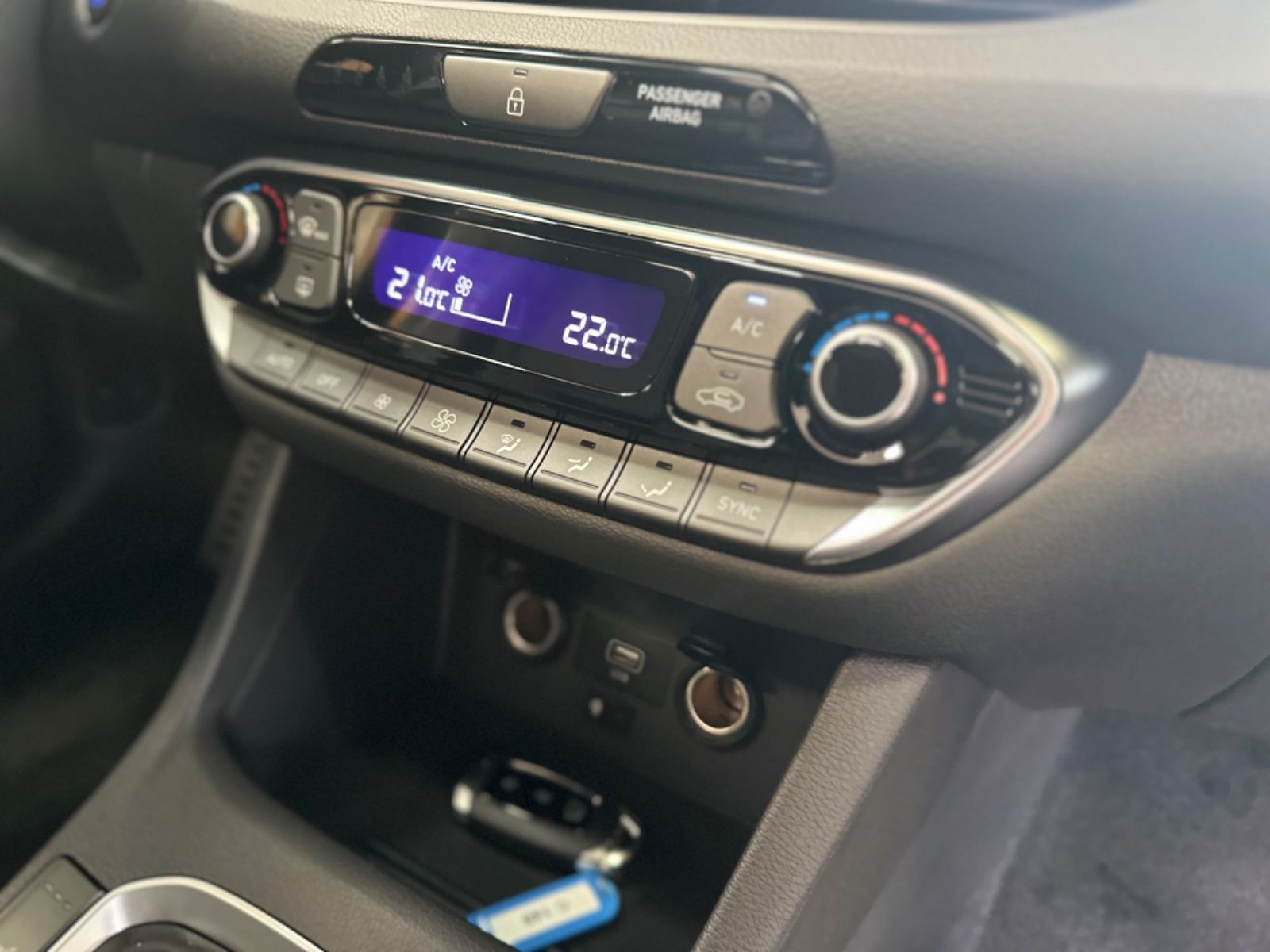 Fahrzeugabbildung Hyundai i30 2.0 T-GDI N Perf. Komfort NAVI Assi PANO