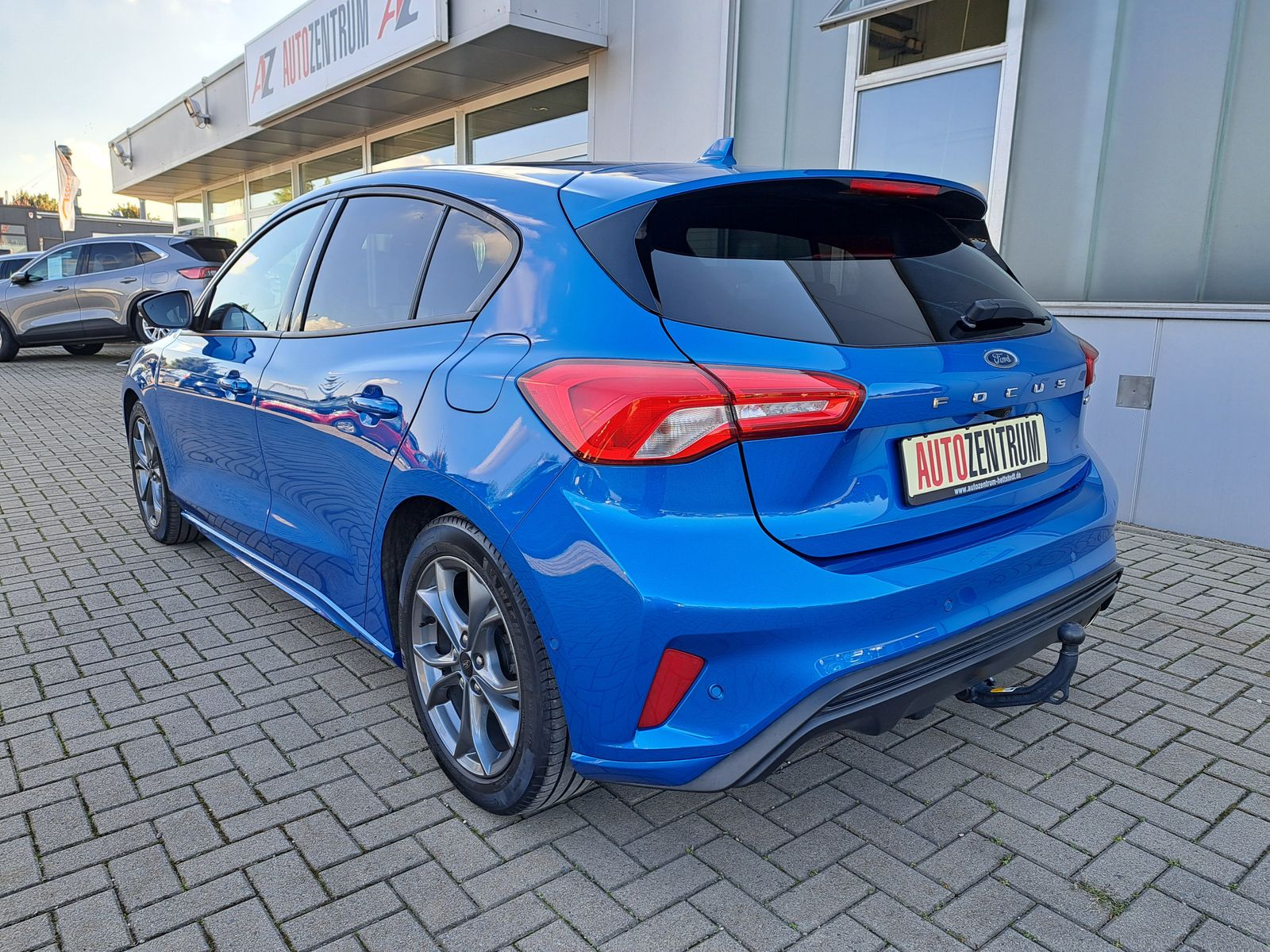 Fahrzeugabbildung Ford Focus ST-Line LED NAVI KAMERA PARK-ASSISTENT