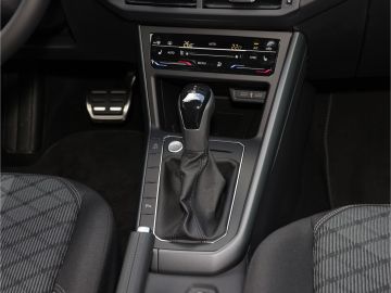 Volkswagen Taigo R-Line Black Style 1.5 TSI DSG Kamera