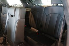 AUDI SQ7 TFSI | HuD | Pano | B&O | 7-Sitze | FACELIFT AUDI SQ7 TFSI | HuD | Pano | B&O | 7-Sitze | FACELIFT