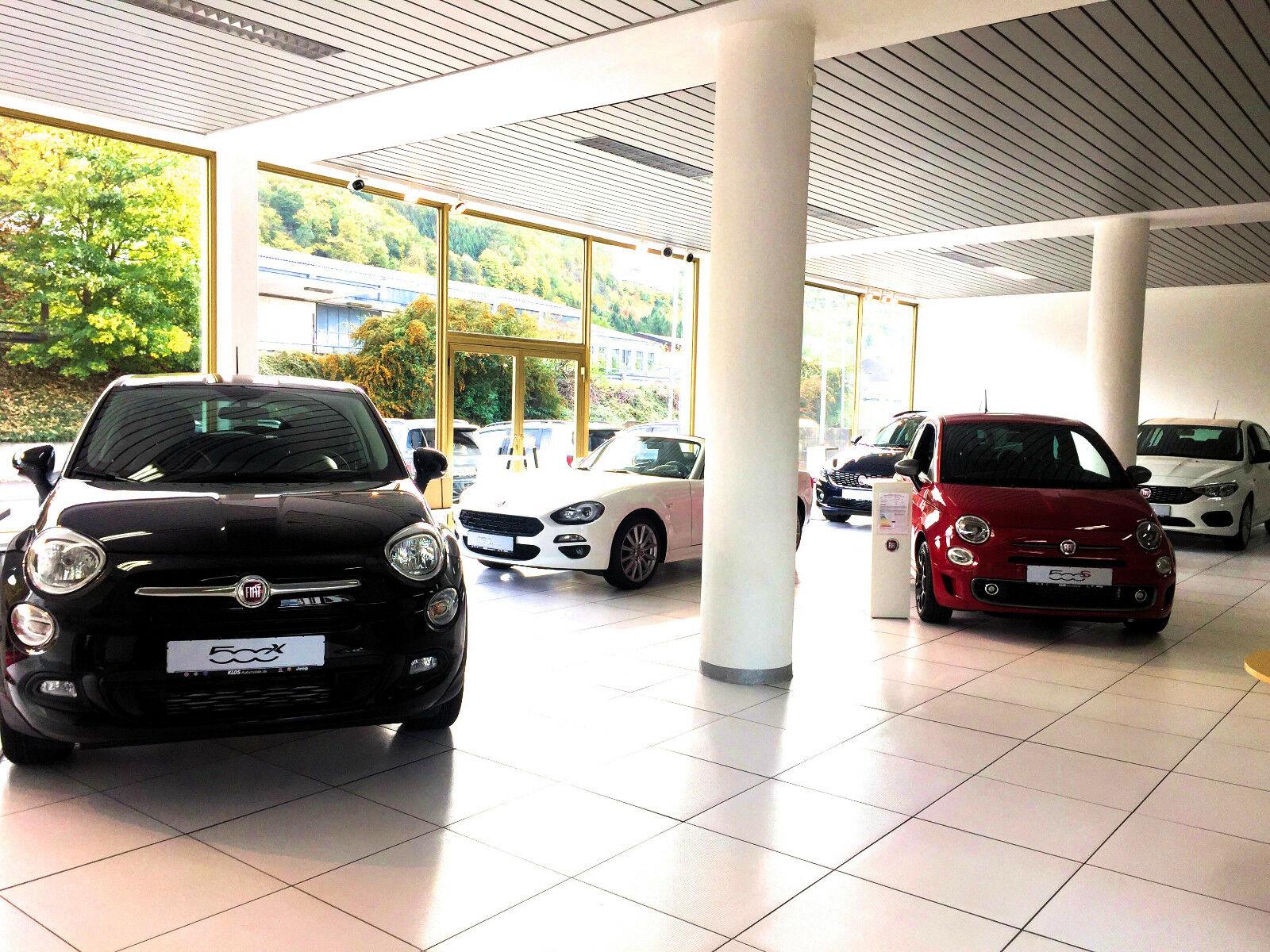 showroom-image-top