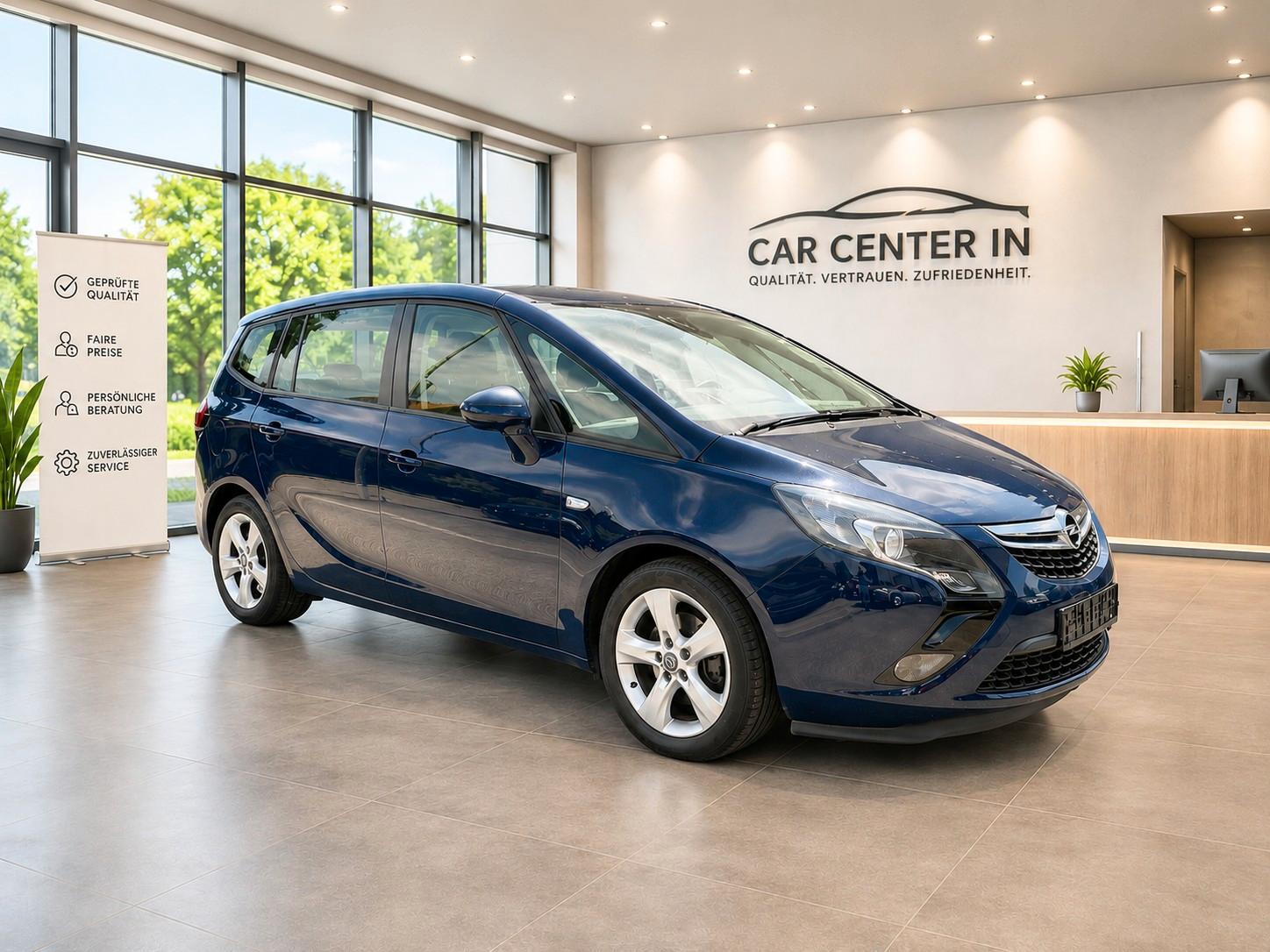 Opel Zafira Tourer Family Plus Fahrradträger Gepflegt