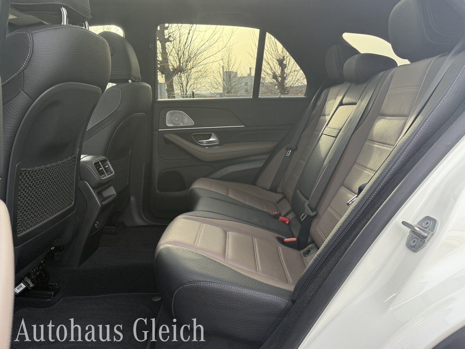 Fahrzeugabbildung Mercedes-Benz GLE 350 d 4Matic (EURO 6d) EXCLUSIVE Interieur/B